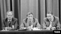 Пресс-конференция членов ГКЧП в Москве, 19 августа 1991 года