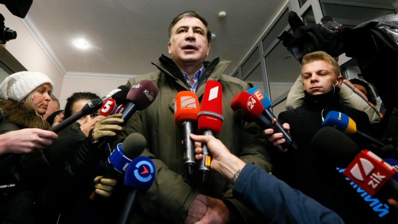 Saakashvili refuzon t'i përgjigjet hetuesisë 