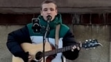 Russian Guitarist Performing Tribute To Arrested Singer Is Arrested Himself