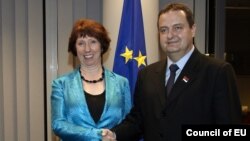 Ashton & Daçiq - foto arkivi