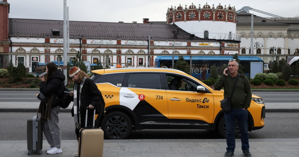 Nga taksitë te bizneset  Si goditën sulmet ukrainase jetën digjitale në Rusi 