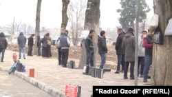 Дар Душанбе камаш чаҳор "мардикорбозор" ҳаст.