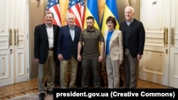 Ukrainian President Volodymyr Zelensky (center) meets in Kyiv with the leader of the Republican minority in the U.S. Senate, Mitch McConnell (second from left) and other Republican lawmakers -- John Barrasso (left), Susan Collins (second from right), and John Cornyn. 