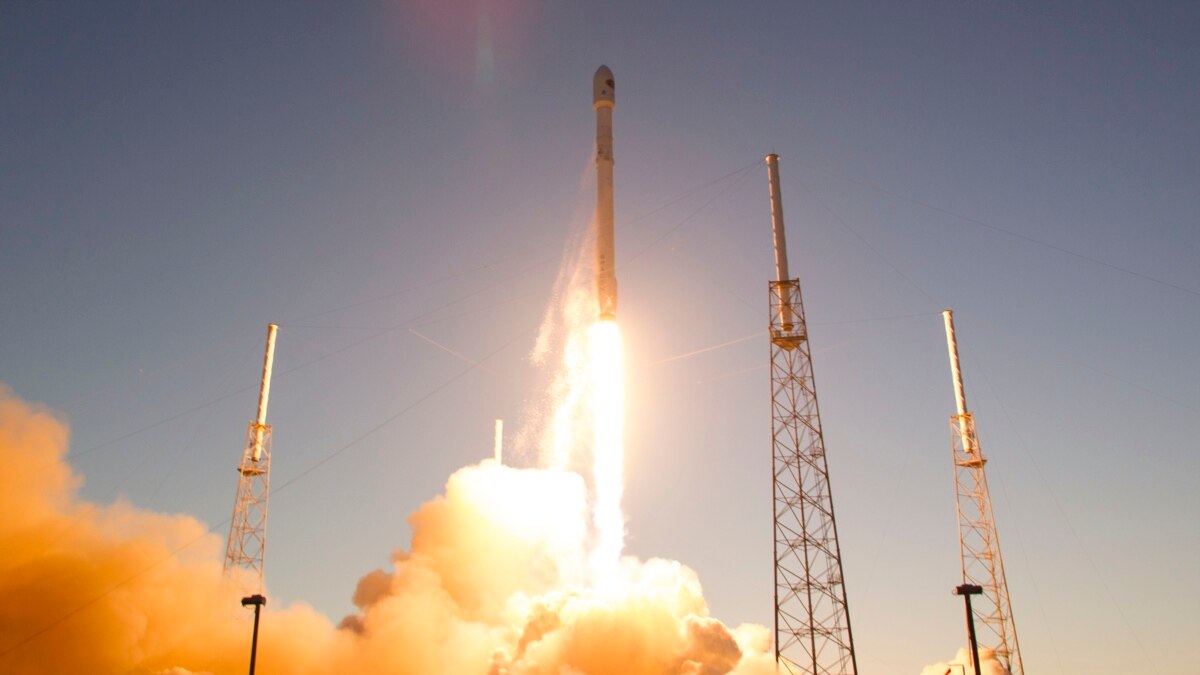   Falcon 9      