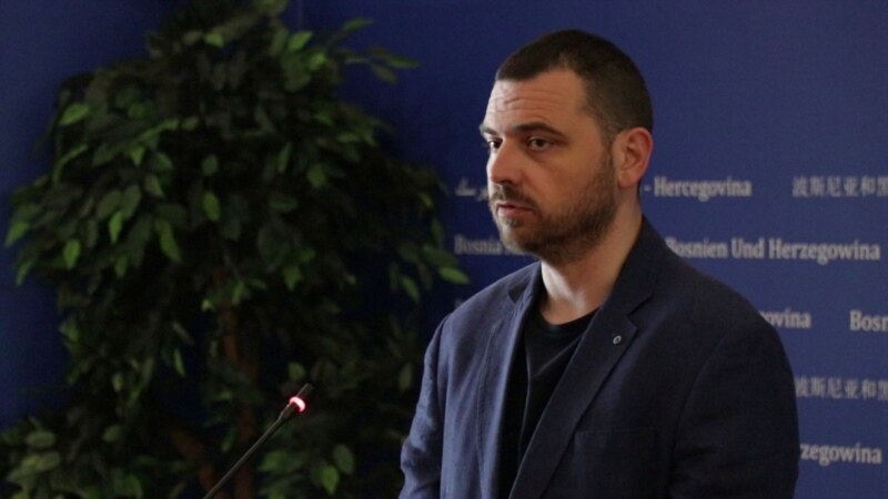 BiH: Magazinović predlaže ukidanje duplih funkcija parlamentarcima