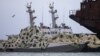 Українські кораблі, які з екіпажами захопила Росія, в порту окупованої Керчі