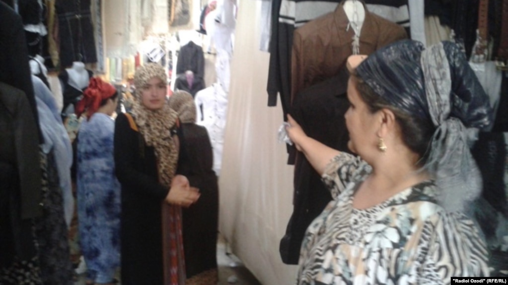 A clothes market in the Tajik city of Kulob.