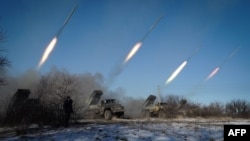 Артилерія бойовиків поблизу Горлівки, 18 лютого 2015 року