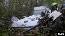 Разбившийся самолет АН-28, Камчатка, 12 сентября 2012