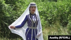Кырымтатар кызы Абибе Тахтарова