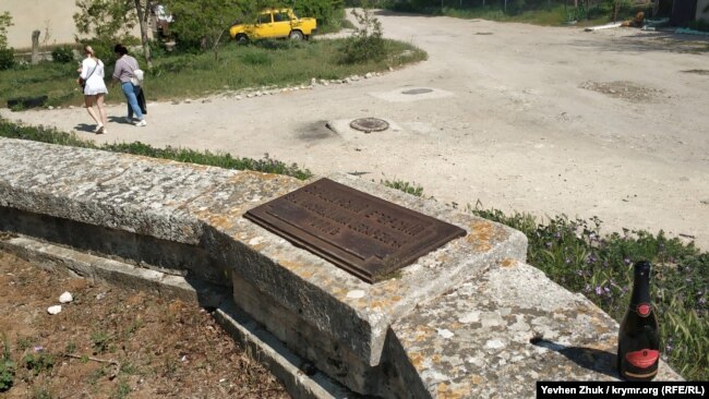 Современники не особо благоговеют перед памятниками Крымской войны