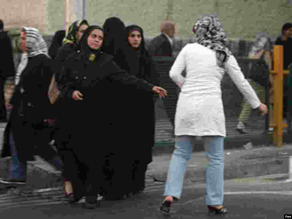 Iran Fashion police try to encourage women to adopt more conservative dress
