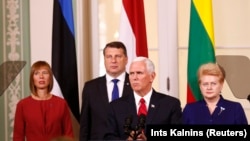Американскиот потпретседател Мајк Пенс за време на неговото обраќање во Талин. 
