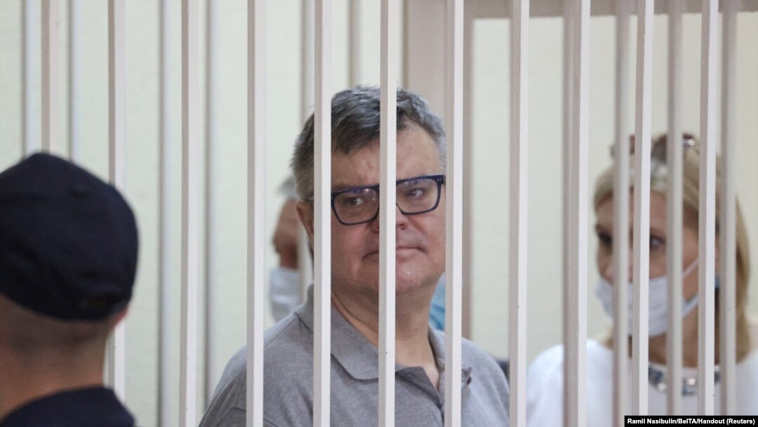 Viktor Babarika a fost arestat în iunie 2020, când încerca să își depună candidatura la alegerile câștigate ulterior de liderul autoritar al țării, Alexandr Lukașenko.