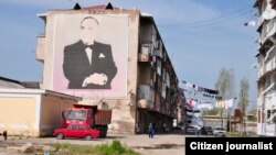 Yevlaxda bir bina və H.Əliyev 