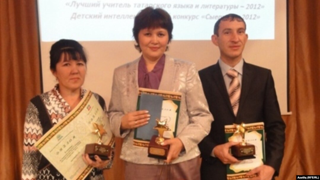 Төмән өлкәсенең иң яхшы татар теле укытучылары