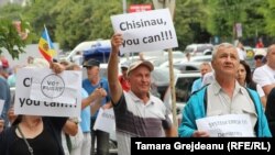 La un protest la Chișinău împotriva invalidării alegerilor de primar