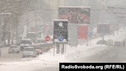 Чи задоволені мешканці окупованого Донецька робою комунальних служб в умовах зимових морозів? 