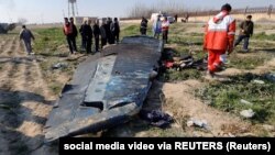 Место катастрофы самолета МАУ под Тегераном