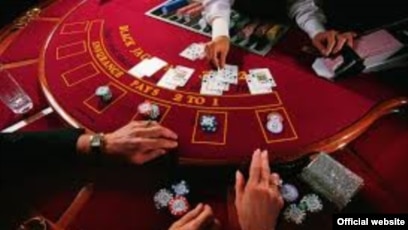 Құмарлық, махаббат, сүйісу, секс