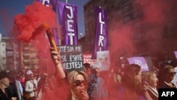 Fotografi ilustruese nga marshi i 8 Marsit të vitit të kaluar në Prishtinë.