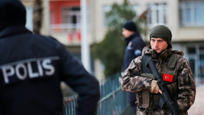 Turqia arreston katër militantë të IS-it