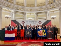 Учасники з’їзду ультраправих у Санкт-Петербурзі, Росія, вересень 2025 року
