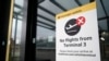 Терминал 3 на лондонското летище Хийтроу беше затворен в понеделник