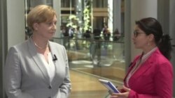 Anna Elzbieta Fotyga: „Deputații europeni sunt foarte îngrijorați de evoluțiile din Moldova”