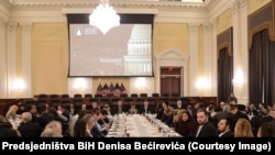 Detalj sa tradicionalne religijske "seder" večere, tokom promocije Sarajevske hagade