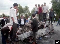 Сотни людей были убиты в Андижане в 2005 году во время жесткого подавления протестов.