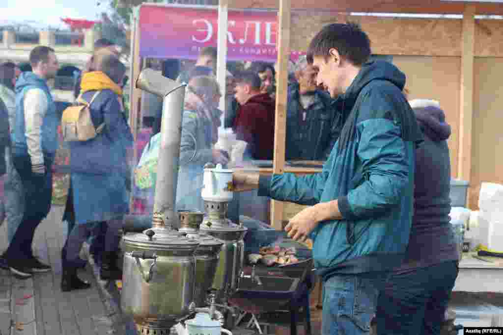 Какой же кулинарный фестиваль в Казани без традиционного чая? 