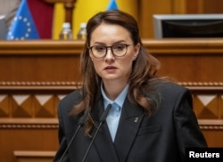 იულია სვირიდენკო