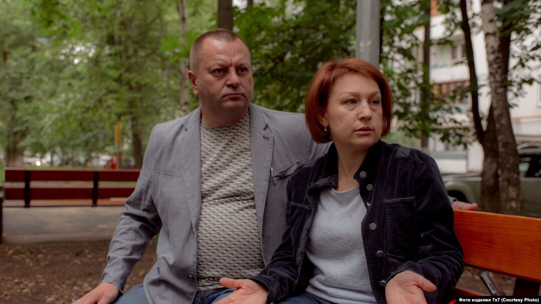 Родители арестованного активиста Дмитрия Пчелинцева