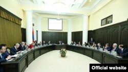 Կառավարության հերթական նիստը, արխիվ