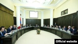 Կառավարության նիստ, արխիվ