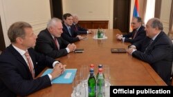 Armenia - President Armen Sarkissian (R) meets with the co-chairs of the OSCE Minsk Group in Yerevan, 14 June 2018.