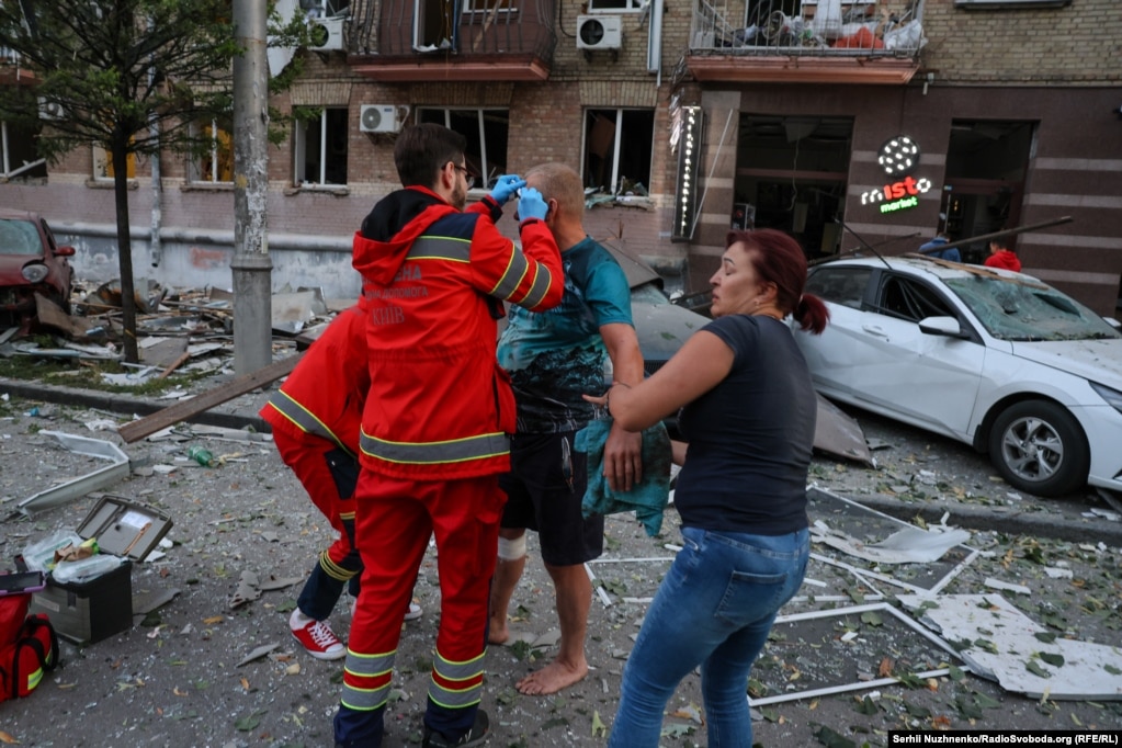 Dhjetëra njerëz u plagosën në sulmin rus, shumica e të cilëve u shtruan në spital me plagë nga të lehta deri te ato të rënda.