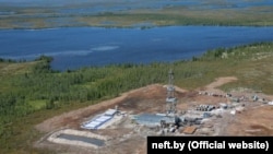 Агентство «РИА Новости» з посиланням на служби екстреної допомоги повідомило 21 травня, що загроза потрапляння нафти в будь-які водойми відсутня, і цей район заблокований