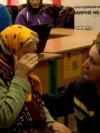 Ukrainian Civilians Evacuate Kupyansk Amid Russian Drone Strikes