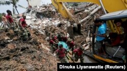 Ратаўнікі на месцы здарэньня