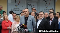 Љупчо Зиков, претседател на граѓанска Иницијатива - Алијанса за позитивна Македонија и Владо Бучковски, член на иницијативата.