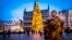 A Belgian soldier patrols a Christmas market in central Brussels. (file photo)