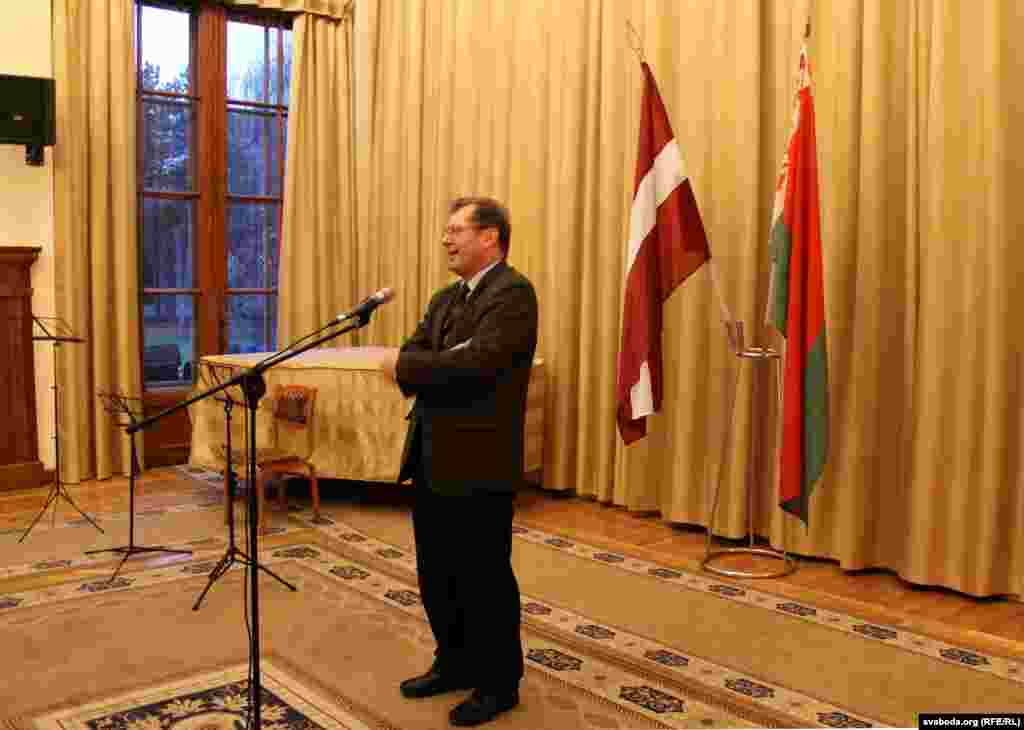 Амбасадар Латвіі ў Менску Міхаіл Попкаўс. 