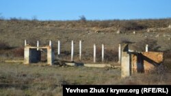 Развалины фермы