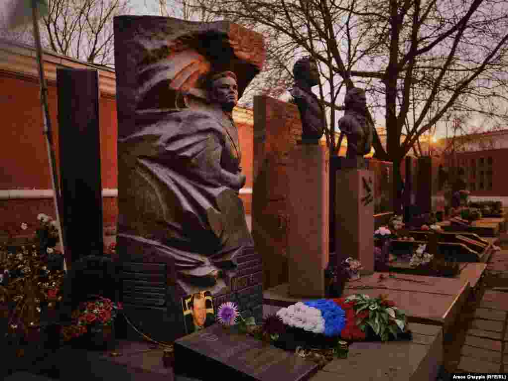 The final resting place of Vasily Margelov, the Red Army general who was buried in Novodevichy Cemetery in 1990.