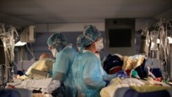 Evakuacija zaraženih pacijenata vozom, Pariz, april 2020.