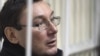 Луценко: обвинувачення розвалилося, прокурори шукають нових «свідків»