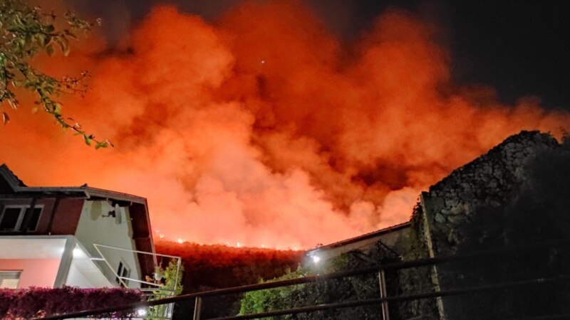 Kod Mostara požar na stotinjak metara od kuća