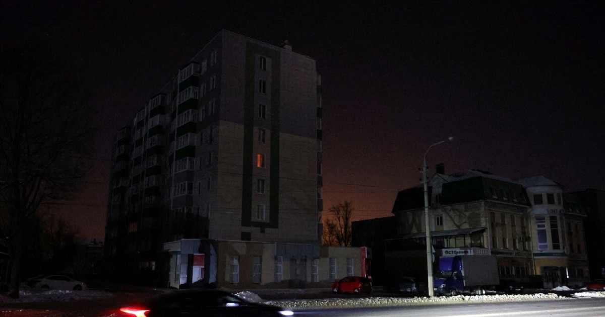 У Бєлгороді 60 тисяч людей залишилися без електрики через ракетний удар